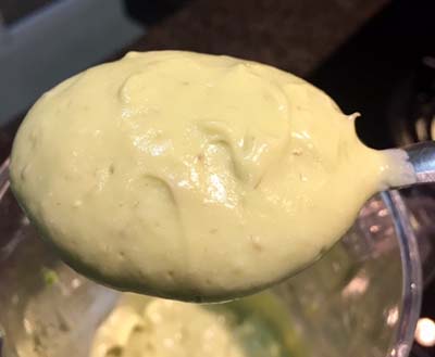 Maionese de tofu e abacate ao wassabi