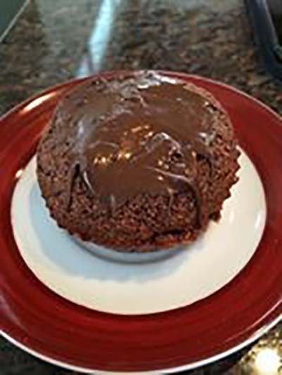 Mini bolinhos de chocolate do bem