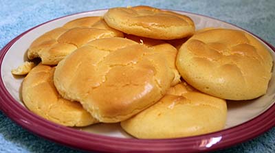 Cloud bread